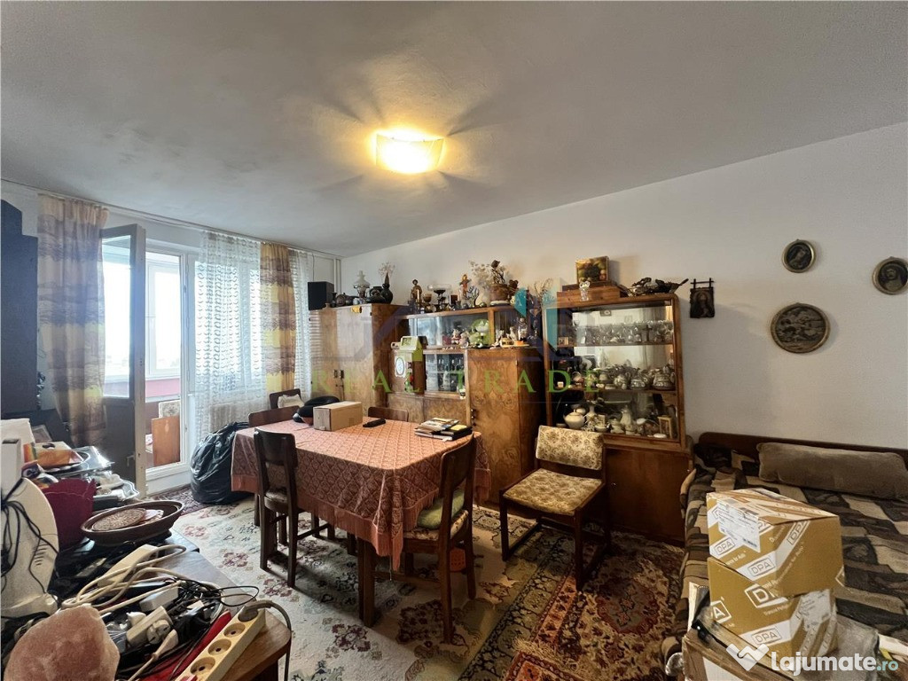 Apartament 3 camere decomandat etaj intermediar Vlahuta ITC