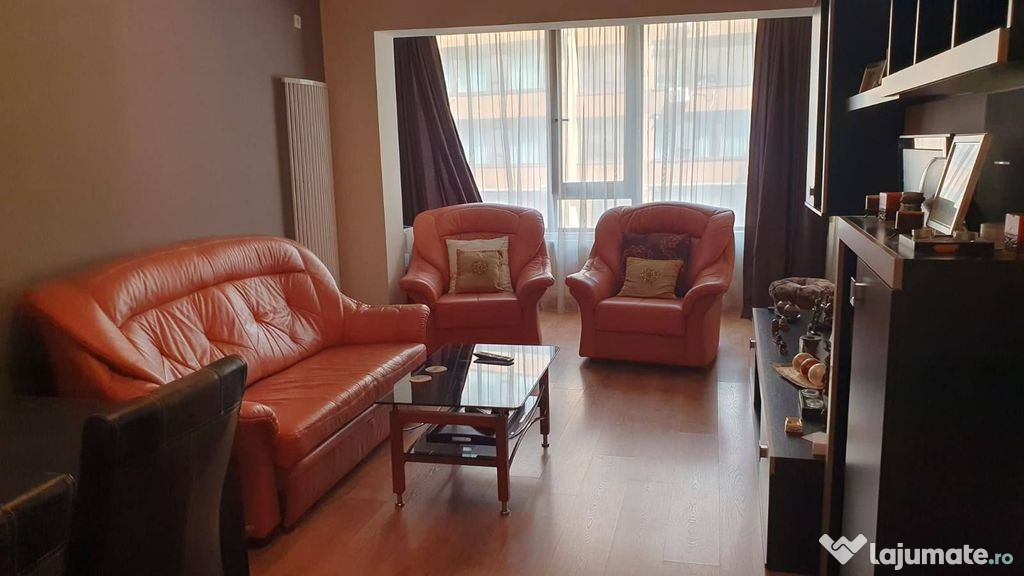 De vanzare – Apartament 3 camere | Complex Vega, Strada...