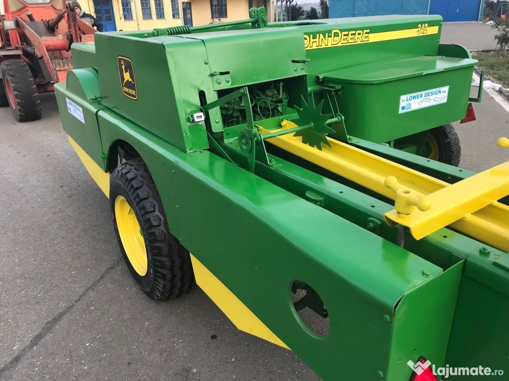 Presa dreptunghiulara John Deere 342
