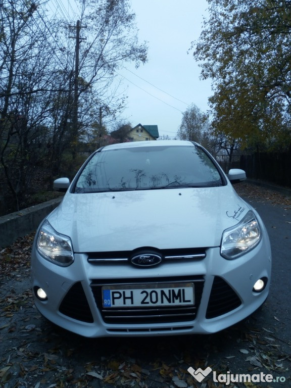 Ford Focus an 2012