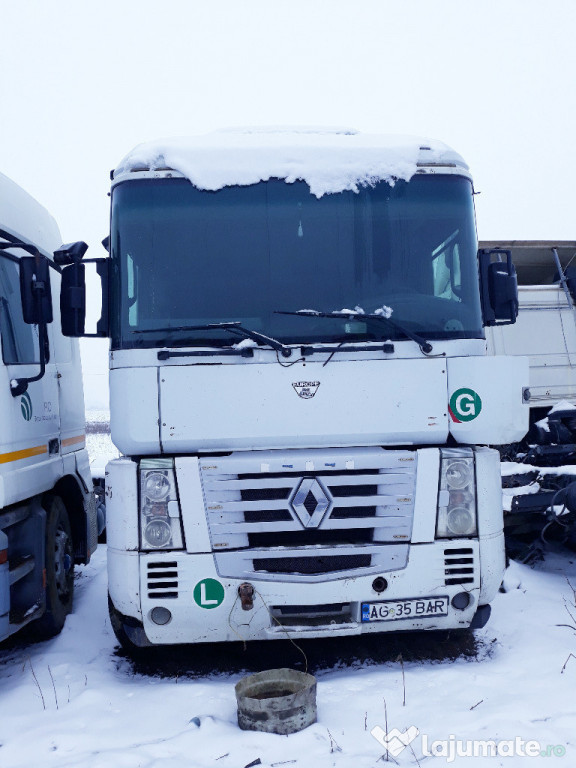 Dezmembrez Renault Magnum 440