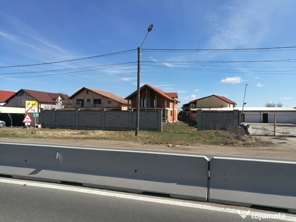 Proprietar, casa in Sag, intabulata, 900 m, 2 fronturi