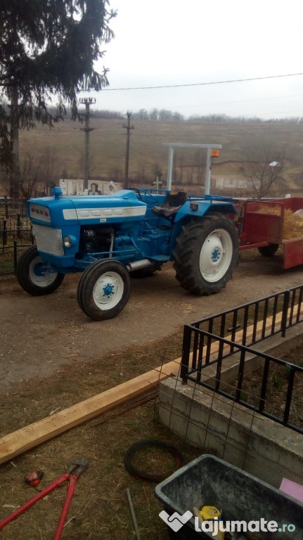 Tractor Ford 3000