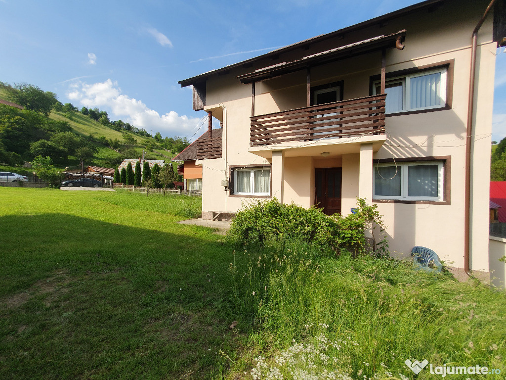 Vila - Pensiune in Moieciu de Jos, Brasov- Cod 2632
