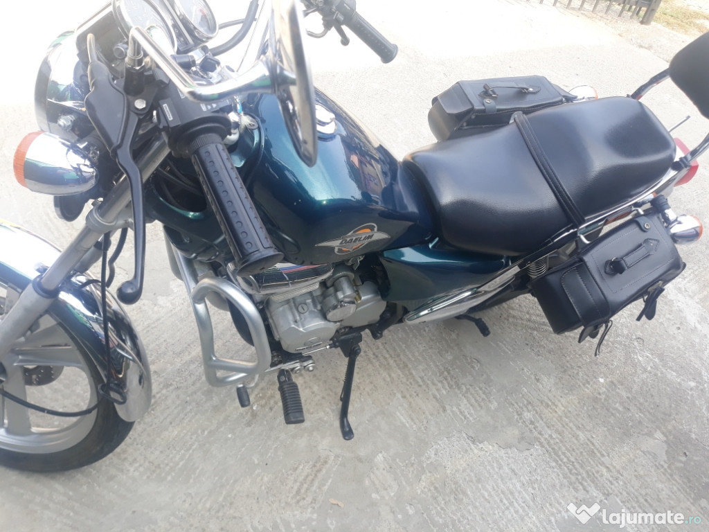 Motocicletă daelim 125