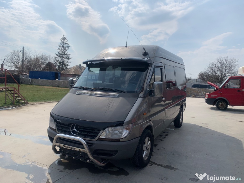 Mercedes Sprinter 216 / 316 cdi 8+1 locuri full option