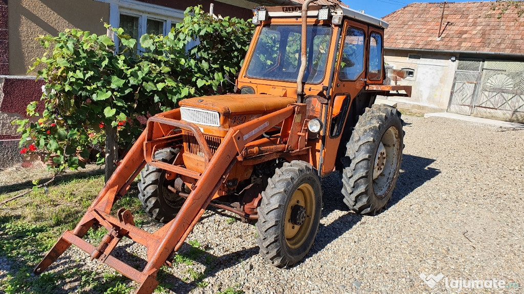 Tractor Fiat 450 cu incarcator