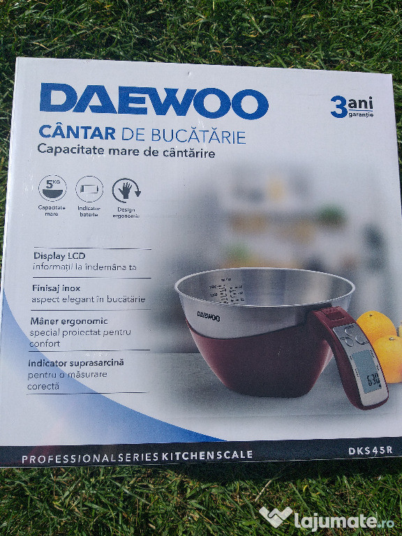 Cantar de bucatarie Daewoo DKS45R, suprafata din inox, 5 kg