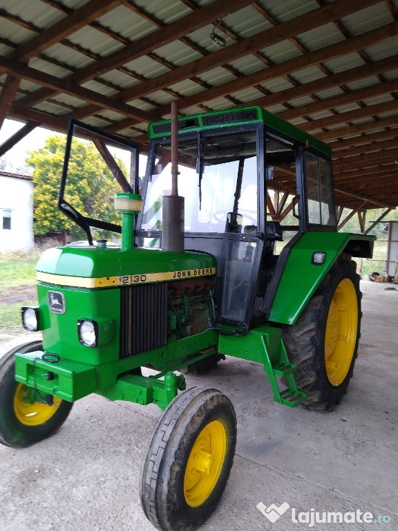 Tractor John Deere 2130