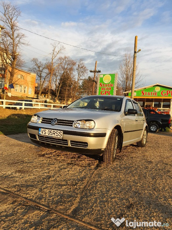 Golf 4