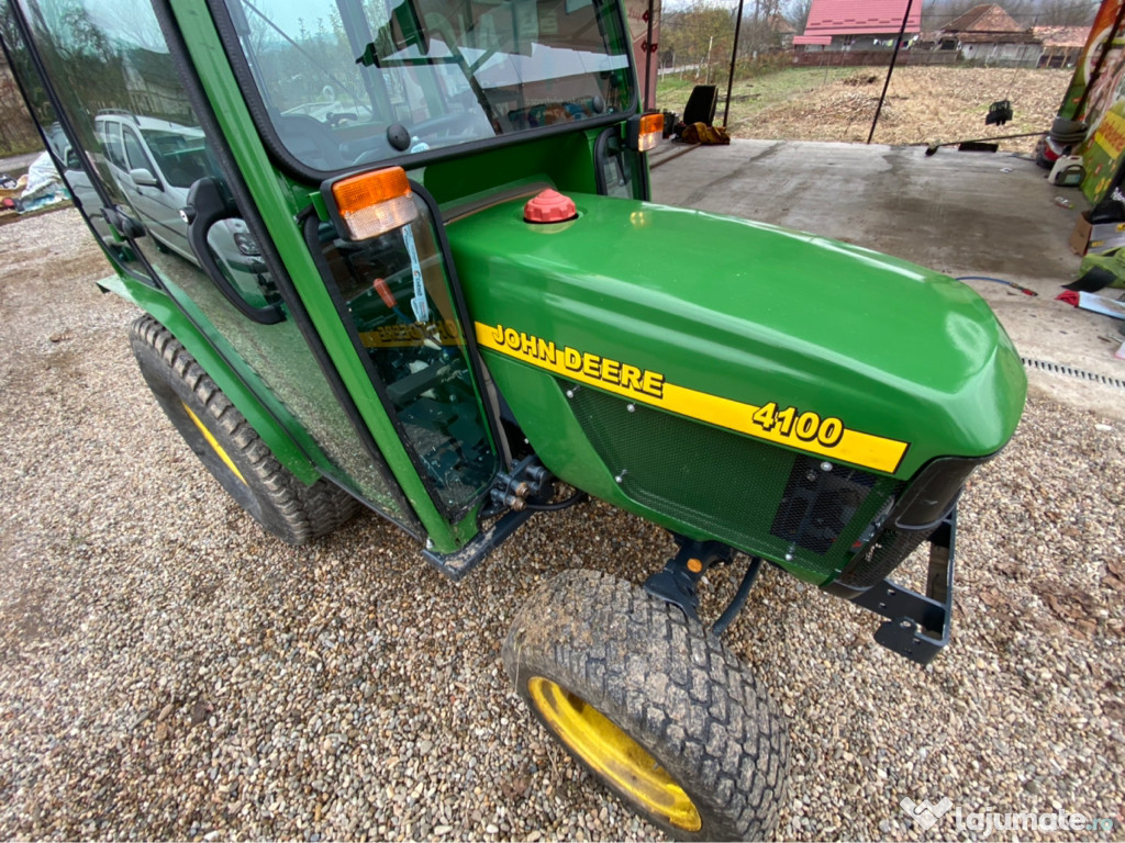 Tractoraș John deere 4100