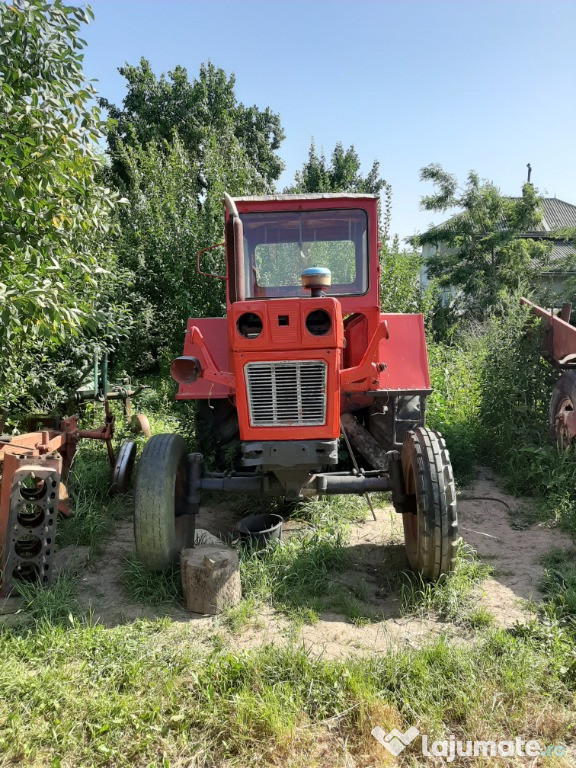 Tractor u650