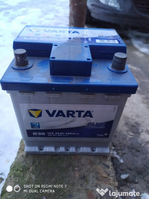 Baterie auto 12v 44Ah Varta!!!