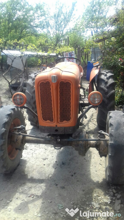 Tractor fiat