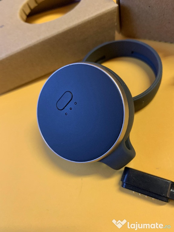 The Smart GPS Tracker NOU. ( Localizare exacta- copi,amimale