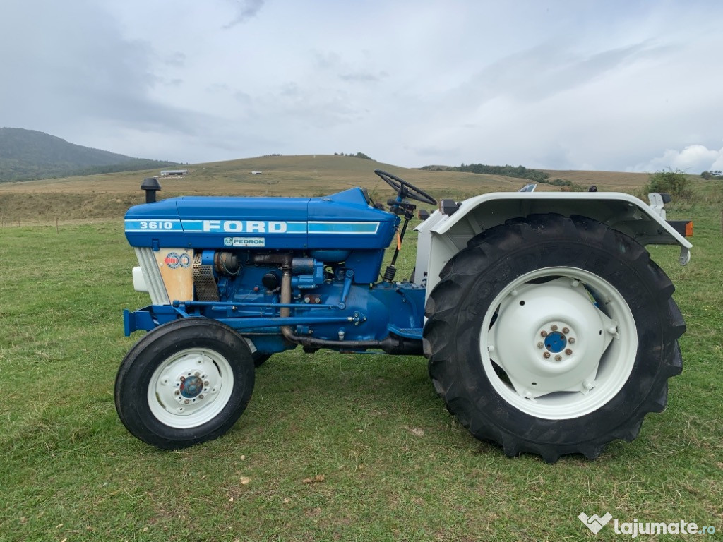Tractor Ford 3610