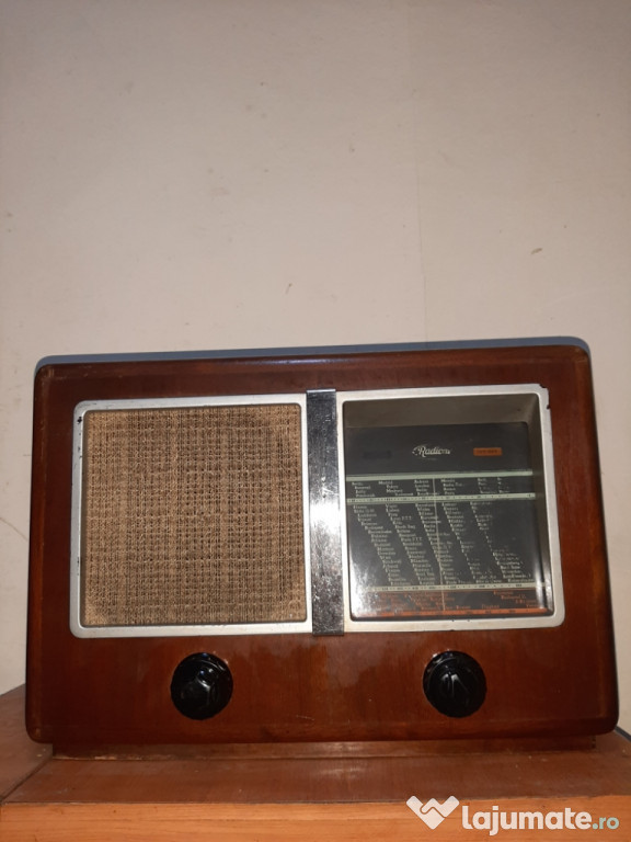RADIO VINTAGE"RADIONE"Type 1940