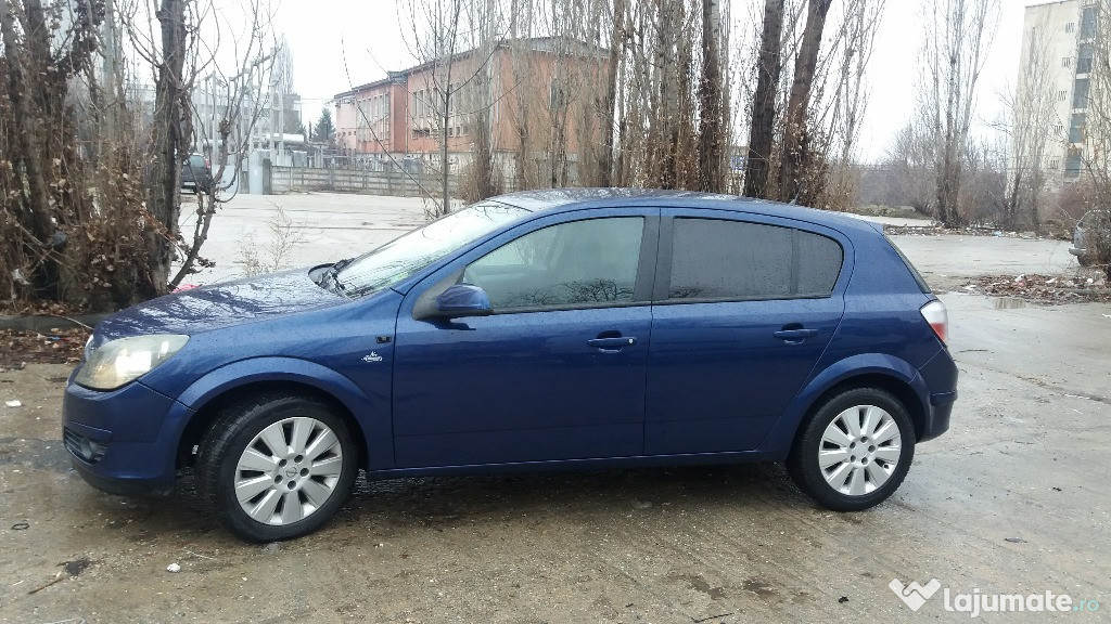 Opel Astra H 2005