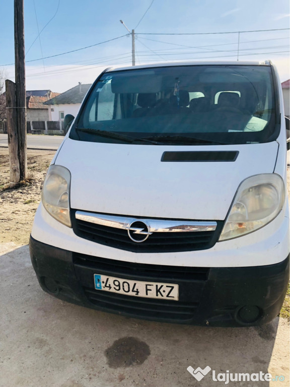 Opel vivaro 2.5