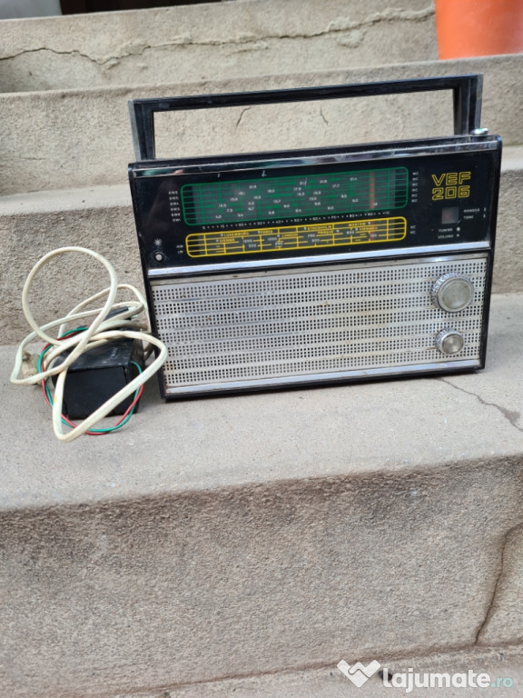 Radio VEF 206