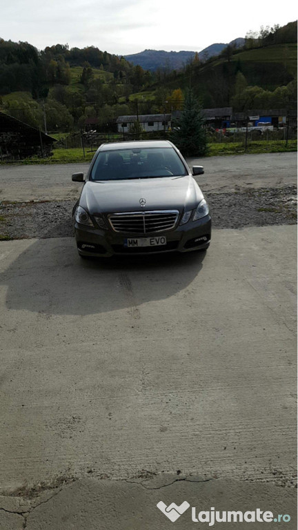 Dezmembrez Mercedes E220 170CP, W212, Cutie 5G, An 2010