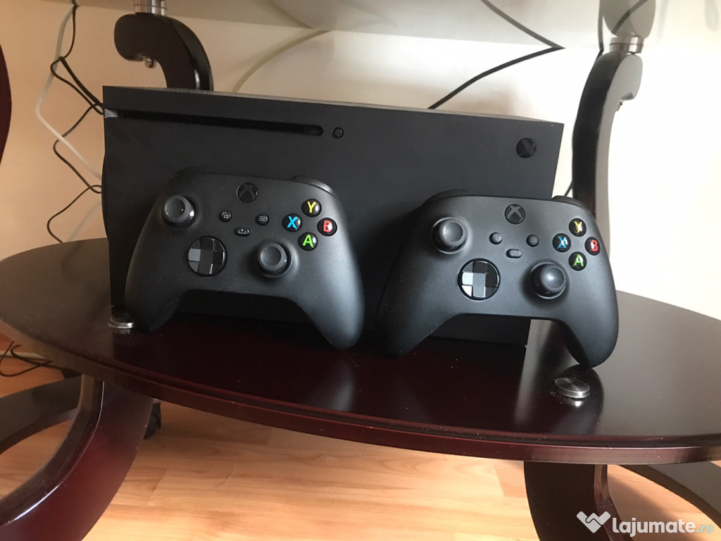 Xbox series x + game pass ultimate