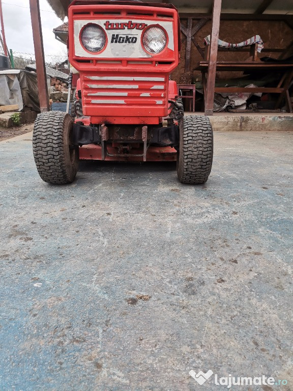 Tractoras de tuns gazon