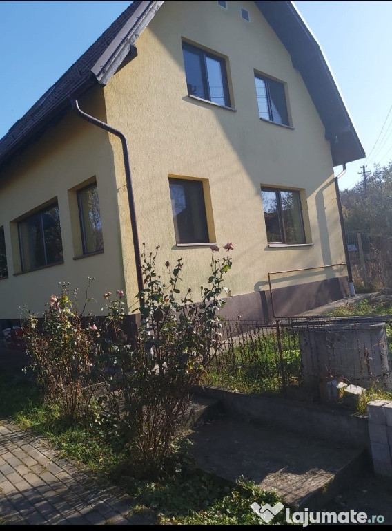 Casă în centrul satului Pata, Cluj