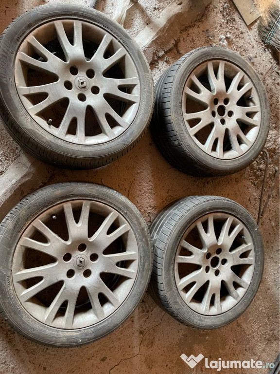 Jantes renault si anvelope 225/45/R17