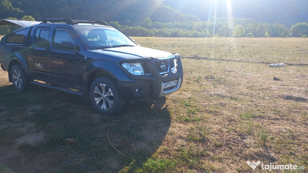 Nisan Navara 2.5 turbo diesel