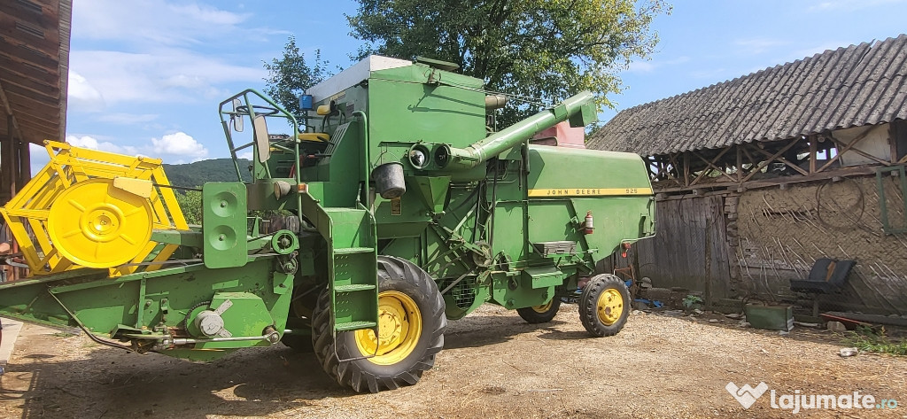 Combina John Deere 925