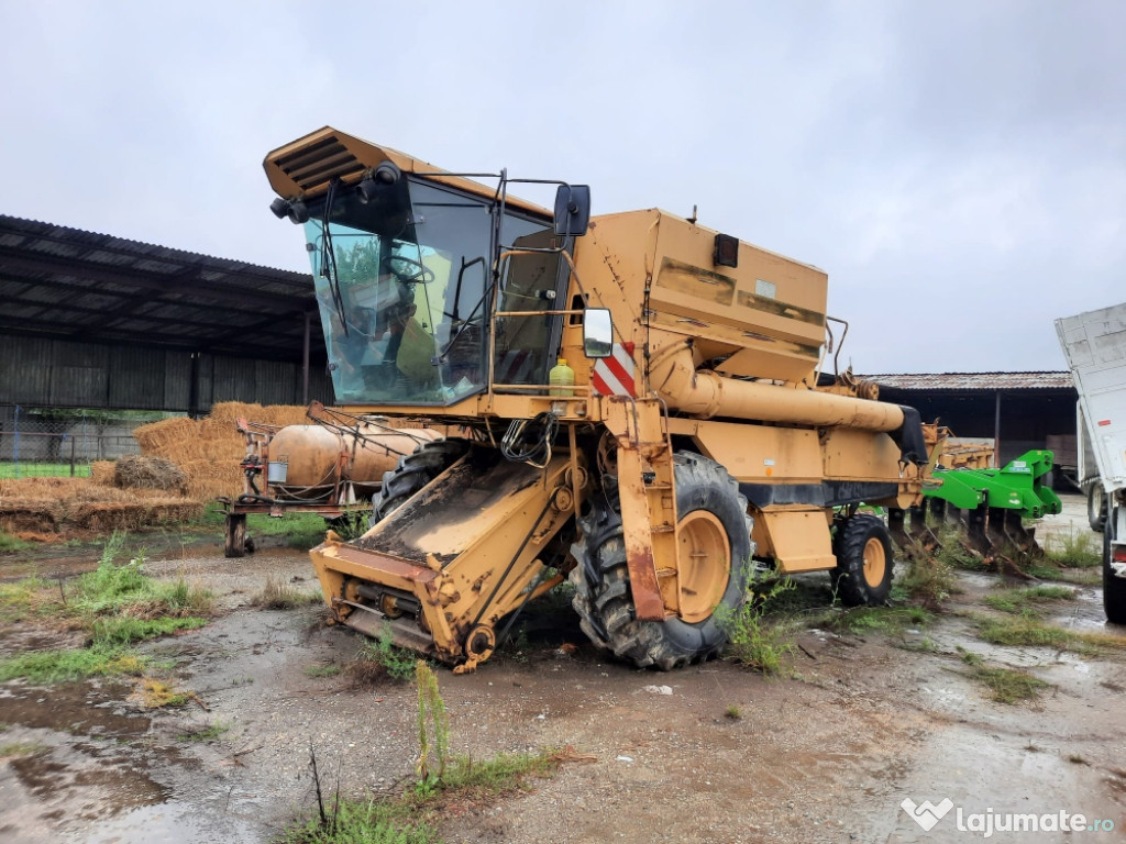 Combina new holland