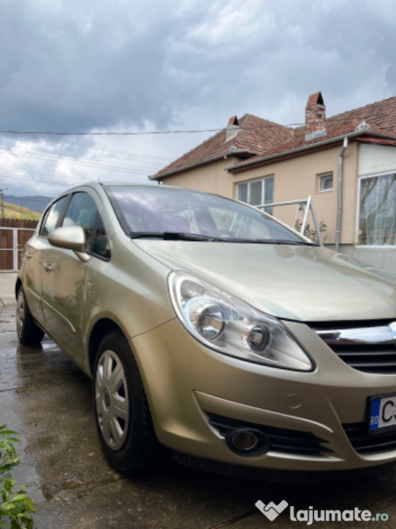 Opel Corsa D 1.4 Benzina