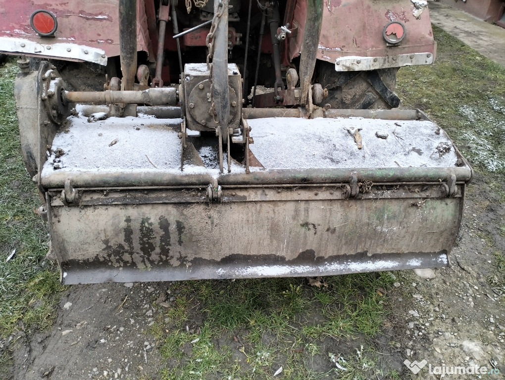 Freza tractor 160