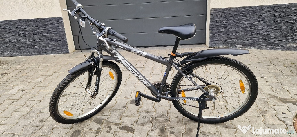 Vând bicicletă Firma Merida