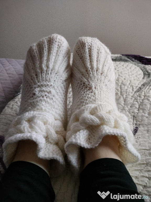 Ciorapi botoșei tricotati