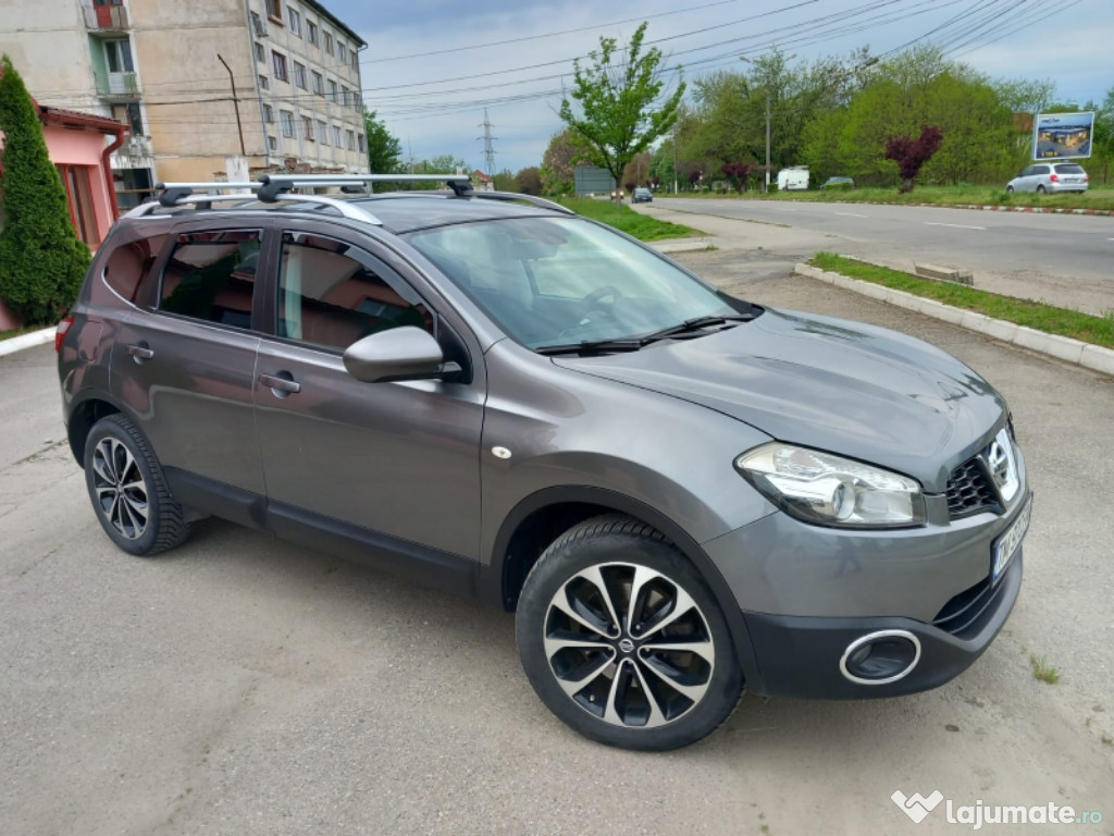 Vand nissan qashqai+2 4x4