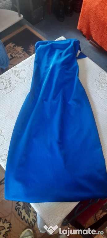 Rochie scurta slim