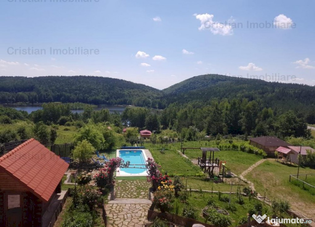 RATE Pensiune 12 cam Superba*** malul Lac Mocearu piscina ,1