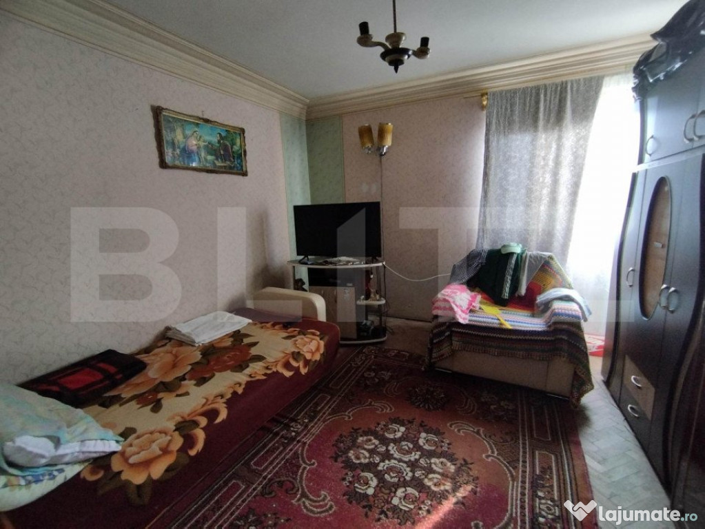 Casa 4 camere, 80mp, teren 2000mp, Corlatesti