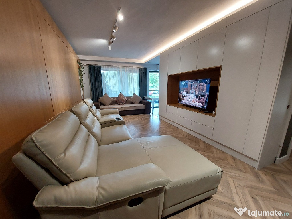 Apartament 2 camere, mobilat personalizat si utilat in Scala Frunzisul