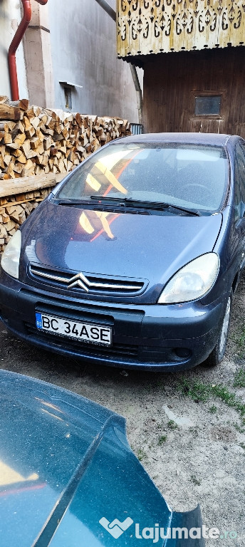 Citroen xsara Picasso Ford fiesta