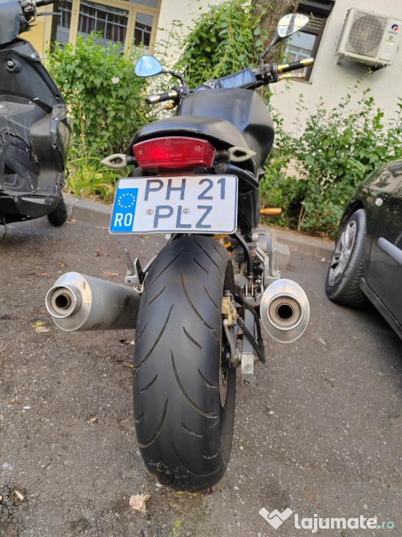 Ducati monster dark 600