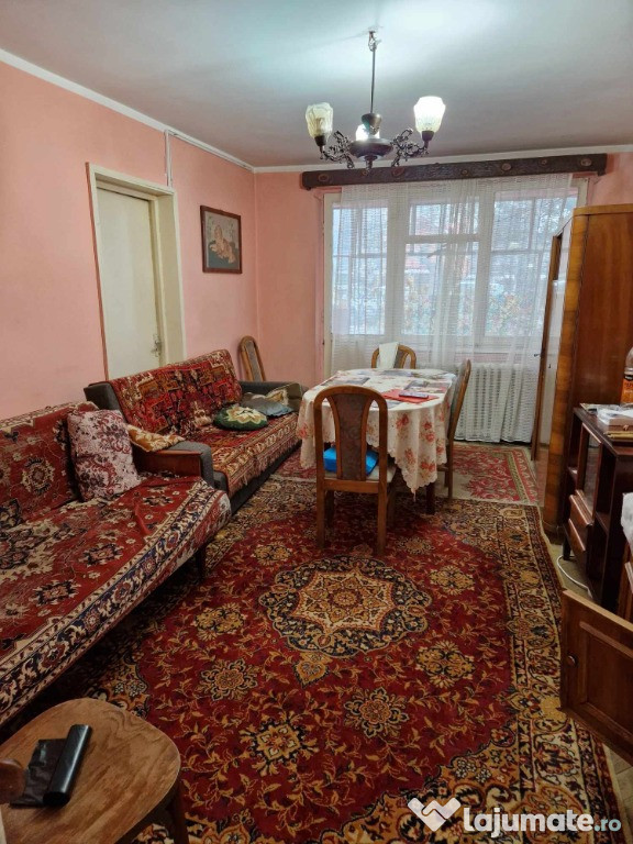 Apartament 2 camere zona Octav Onicescu /Parcul Mihai Eminescu,parter