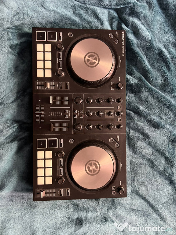 Consolă Dj Traktor S2MK3