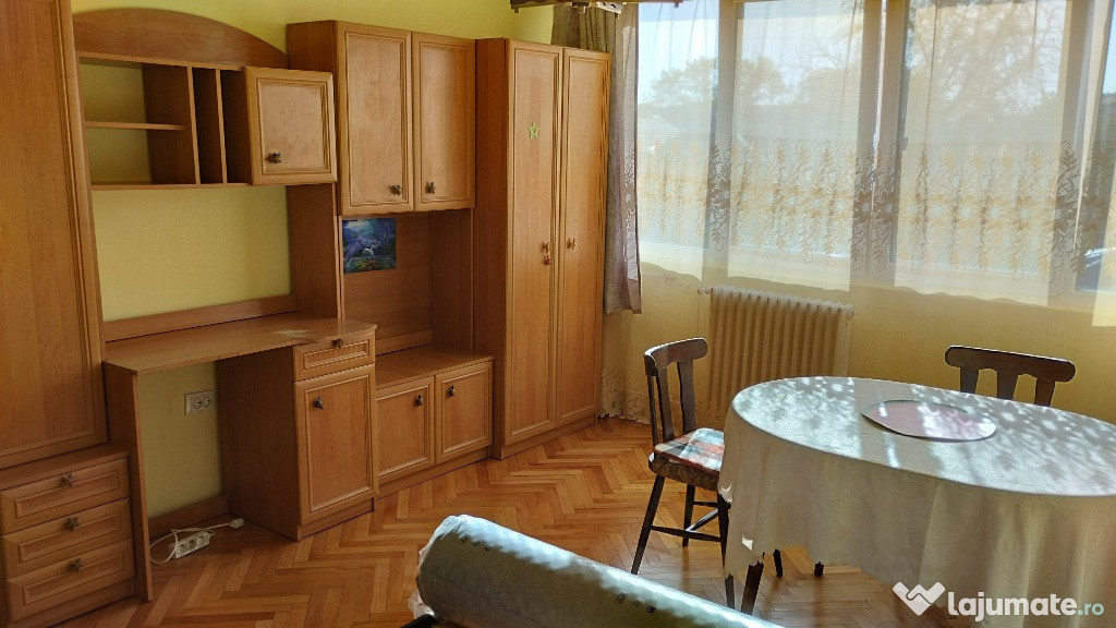 Proprietar, inchiriez apartament cu 2 camere in Balcescu