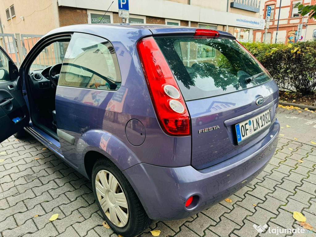 Vând sau Schimb Ford Fiesta 1.6 Diesel 2006