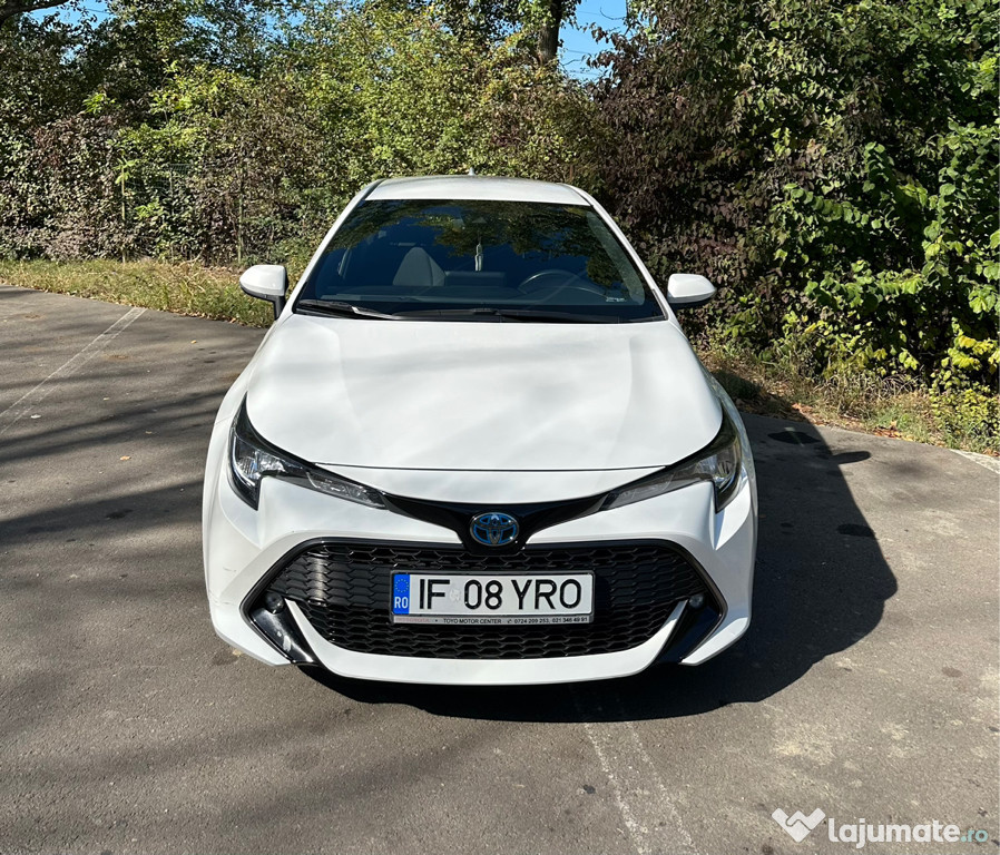 Toyota Corolla Hybrid 1.8 in garantie pana in noiembrie 2025