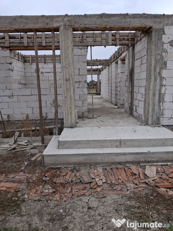 Casă în construire Cenei, Timis