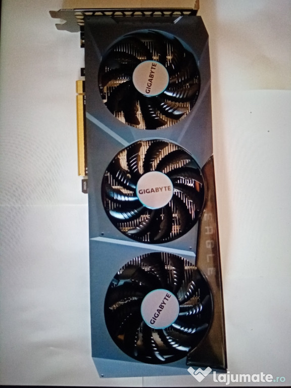 Placă video 6600 Radeon Gigabyte